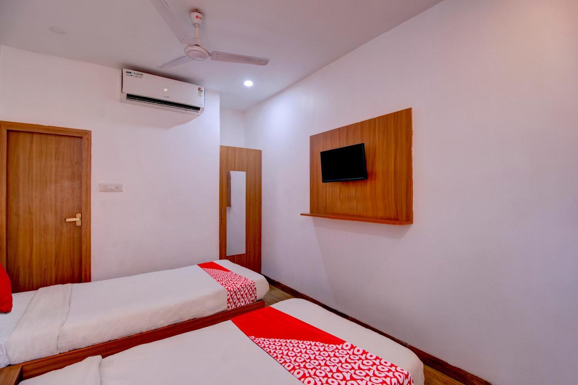 Hotel O Hill View Residency Near Aca Stadium Guwahati Eksteriør billede
