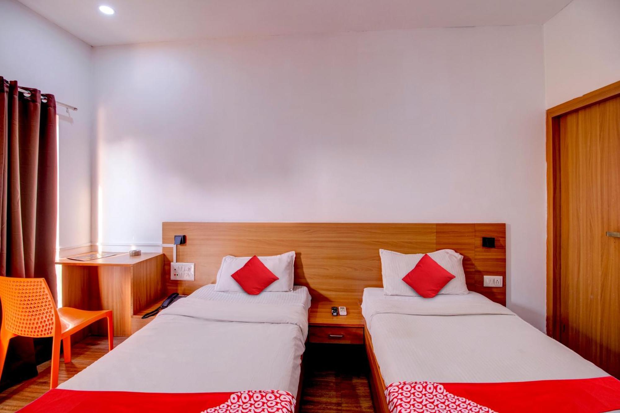 Hotel O Hill View Residency Near Aca Stadium Guwahati Eksteriør billede
