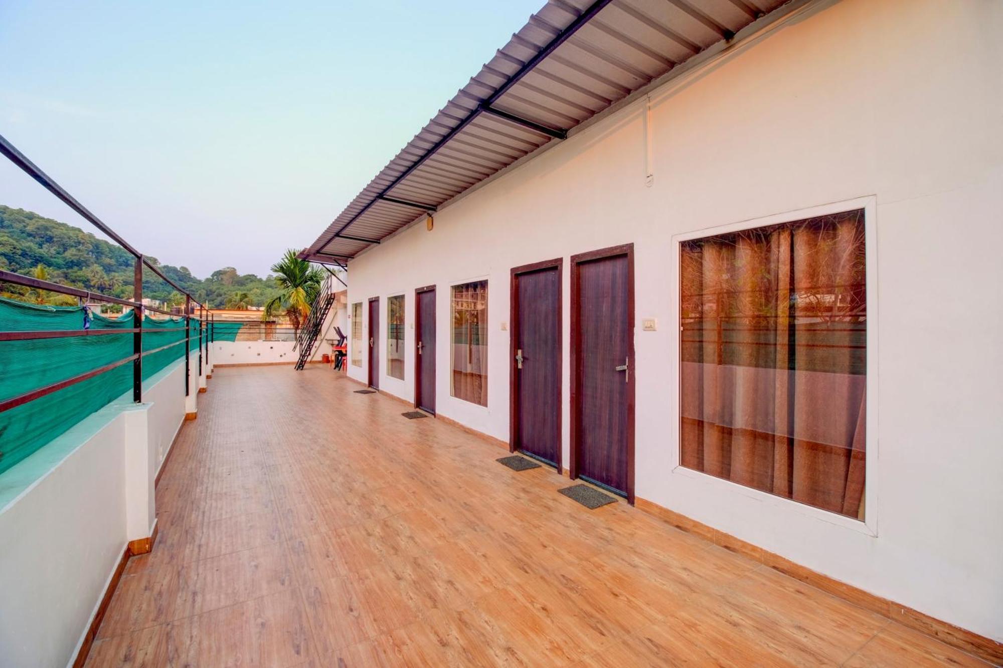 Hotel O Hill View Residency Near Aca Stadium Guwahati Eksteriør billede
